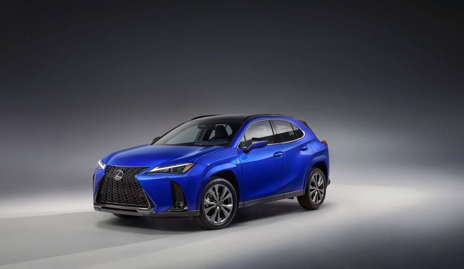El Lexus UX sigue poniéndose guapo siete años después de su debut oficial