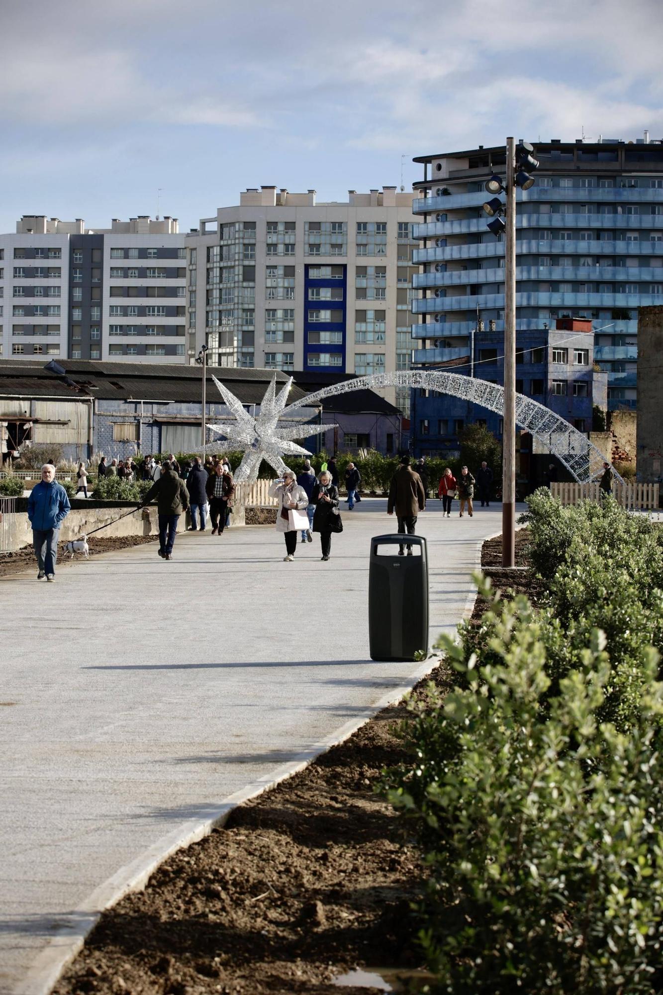 El Paseo Naval de Gijón ya está abierto a la ciudadanía (en imágenes)