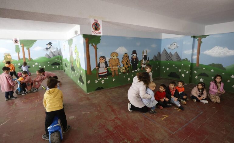 El Marcelo Gago estrena una llamativa decoración del patio de Infantil