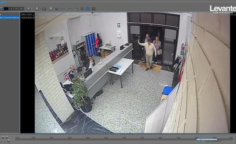 MAZÓN CECOPI DANA | Las imágenes inéditas de la llegada de Carlos Mazón al CECOPI el día de la dana