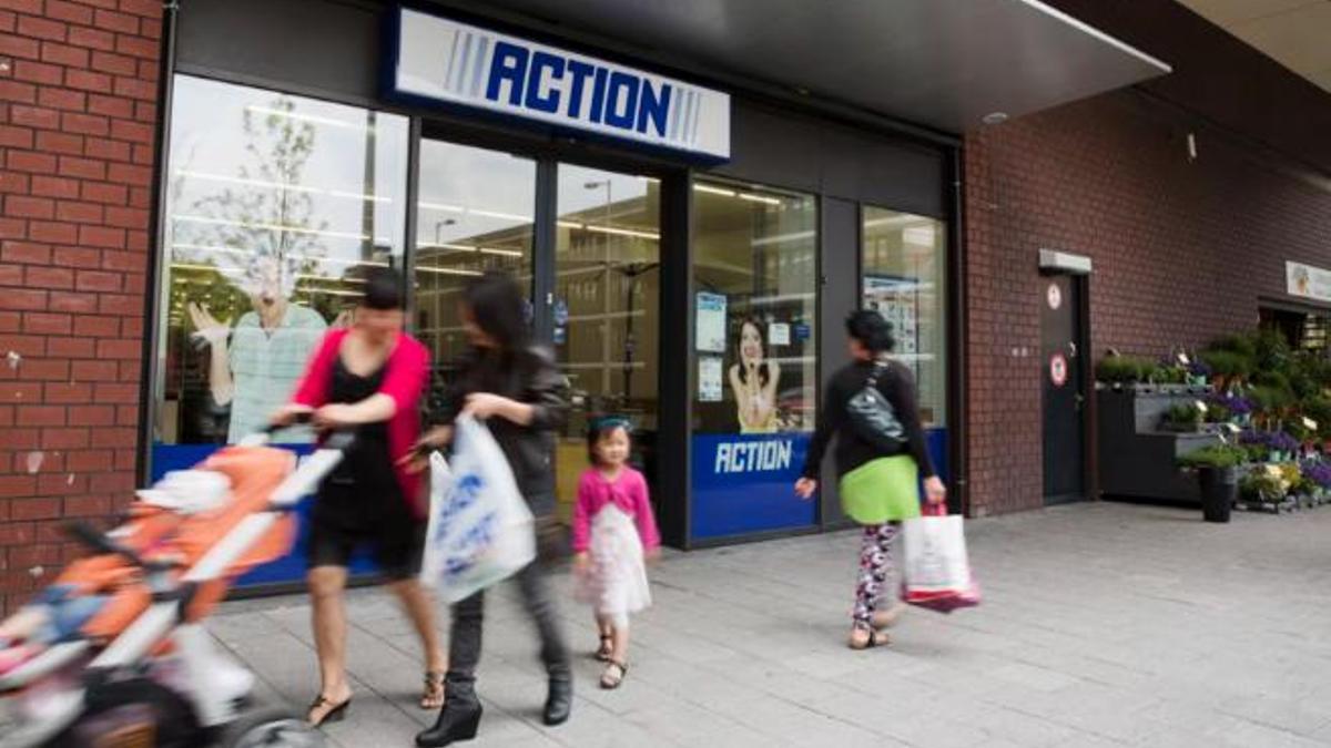 El zapatero perfecto para poner detrás de las puertas se vende en Action (y a un precio de risa)