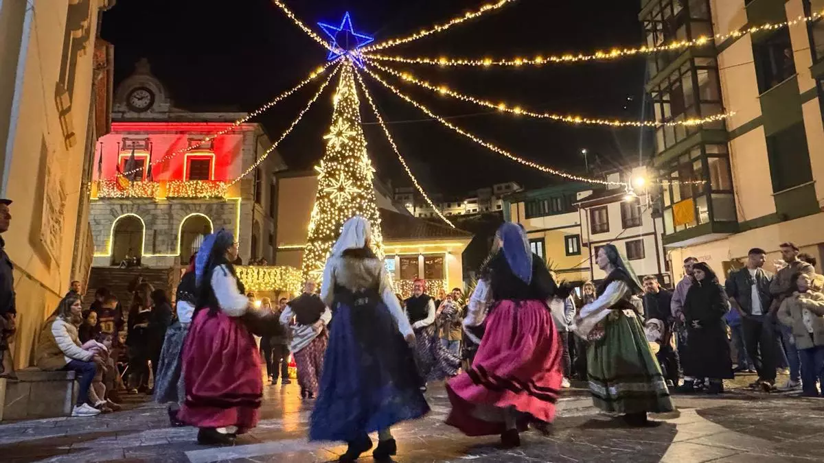 "No pudo haber sido": Cudillero se queda fuera de la votación de Ferrero Rocher para ser el pueblo con mejor iluminación navideña de toda España