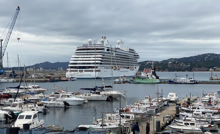 Los cruceros baten récords en la Costa Brava y atraen a 69.000 pasajeros