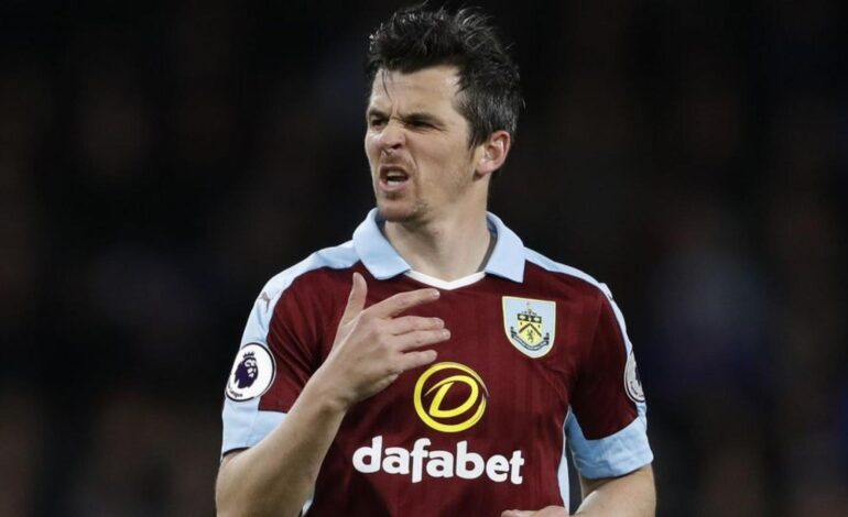 Joey Barton, exjugador del City, condenado a seis meses de prisión por insinuar la pedofilia de un periodista