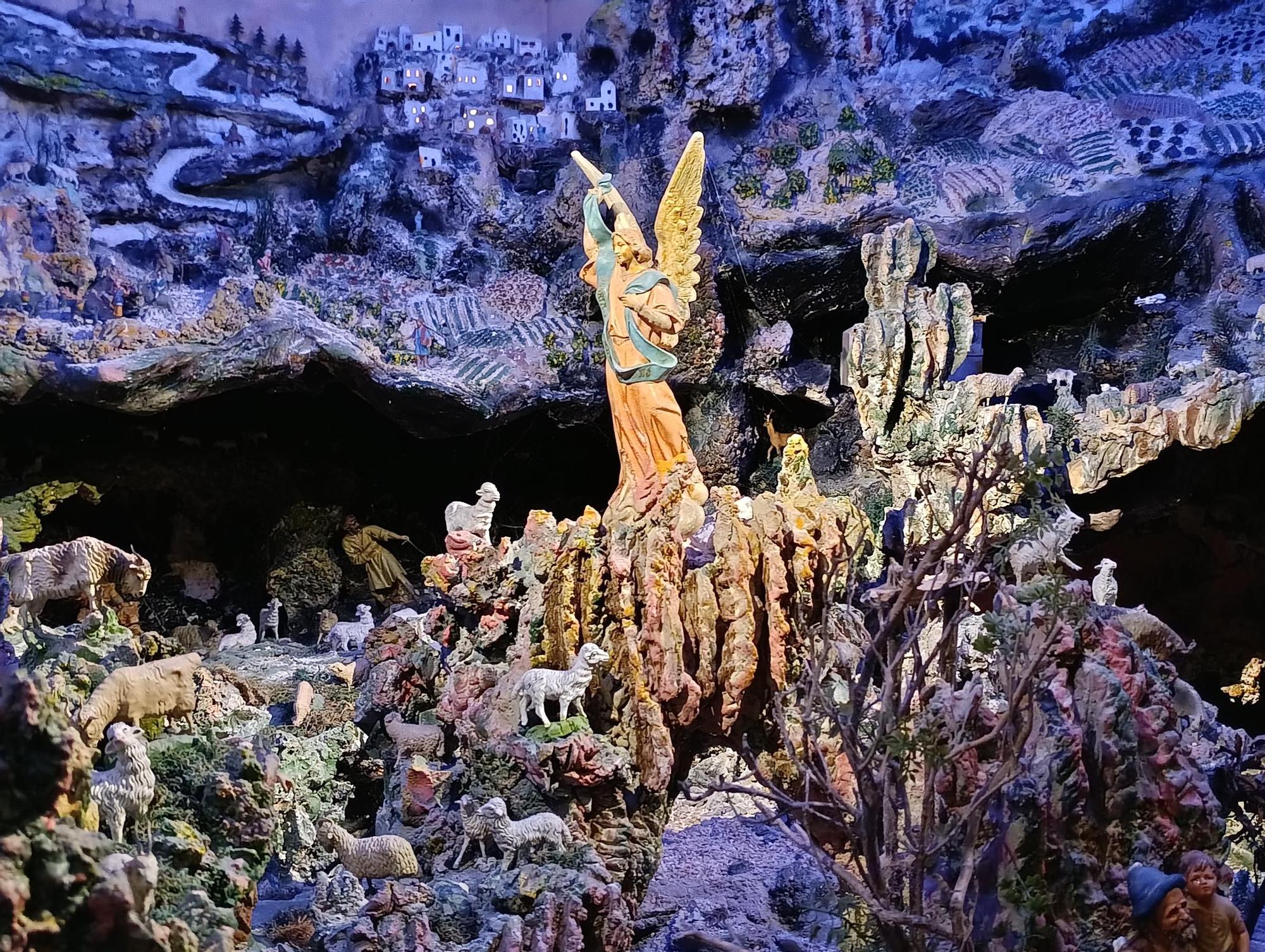 El Belén de Pola de Siero que deslumbra en Navidad