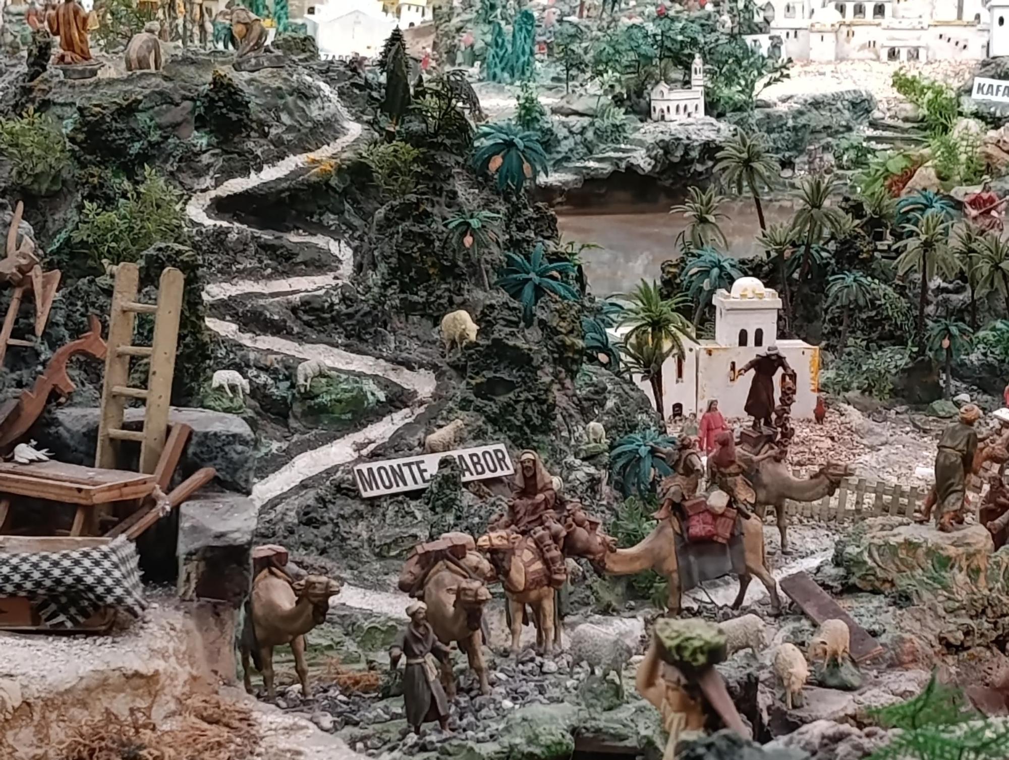 El Belén de Pola de Siero que deslumbra en Navidad