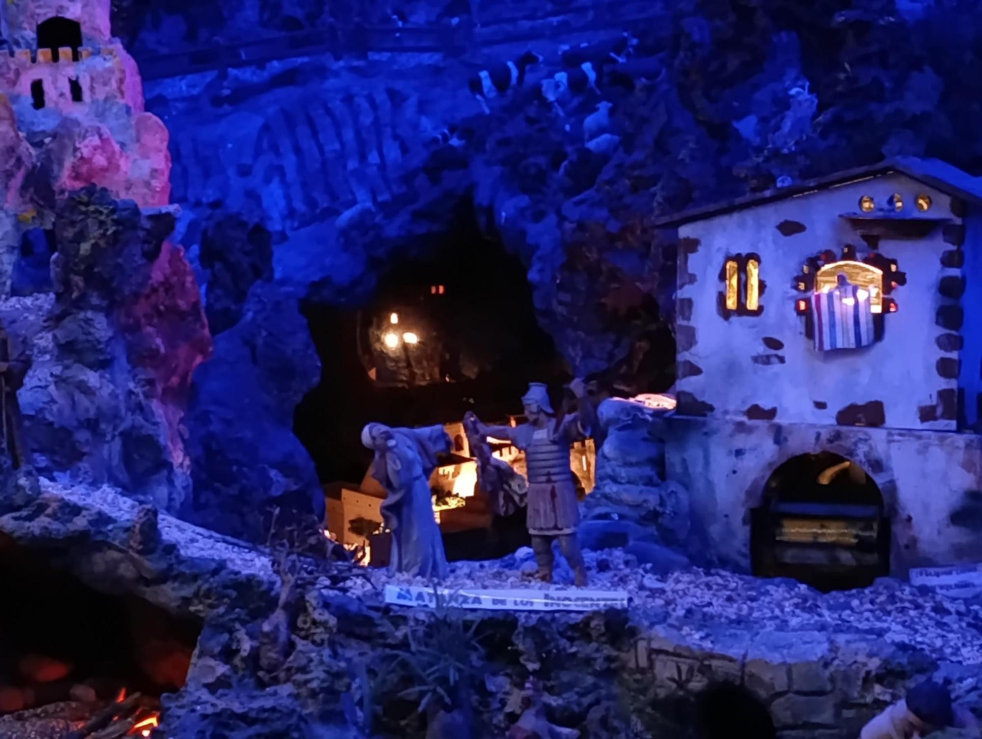 El Belén de Pola de Siero que deslumbra en Navidad