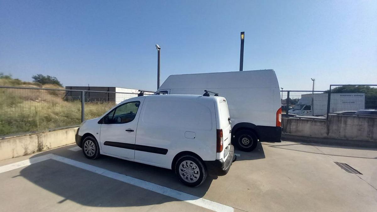 ¿Conduces habitualmente una furgoneta? La DGT advierte sobre estos fallos habituales