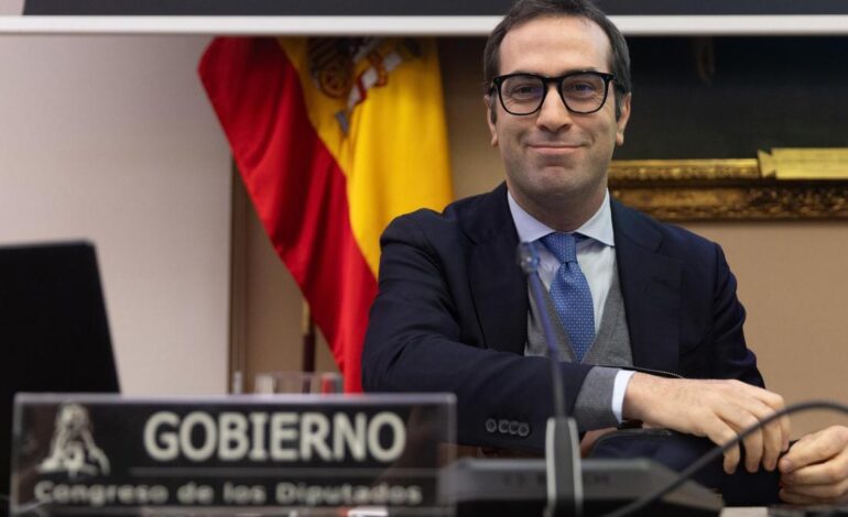 CARLOS CUERPO TIKTOK | El ministro de Economía se estrena en TikTok: «Lo prometido es deuda»