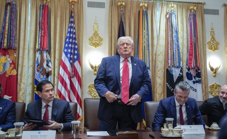 Trump avisa a Europa del riesgo de «desaparición de su civilización» y se ofrece para «corregir» el rumbo de la mano de los «partidos patrióticos»