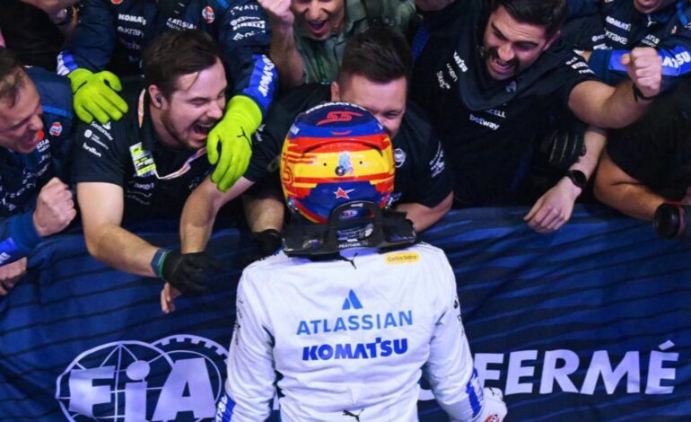 Sainz 2, Hamilton 0; así ha llevado Carlos a Williams a otro nivel