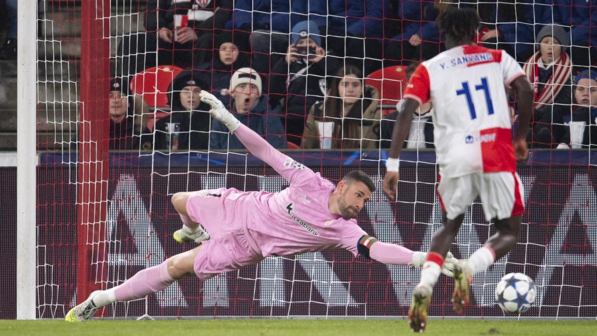 Simón calla los debates y mantiene posición ante Raya y Joan García