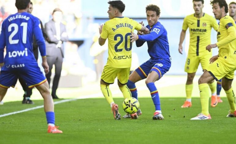 El vestuario azulón, indignado con la expulsión a Luis Milla