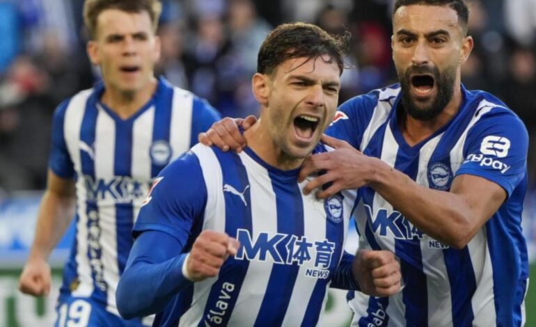 El Alavés se abona a los derbis