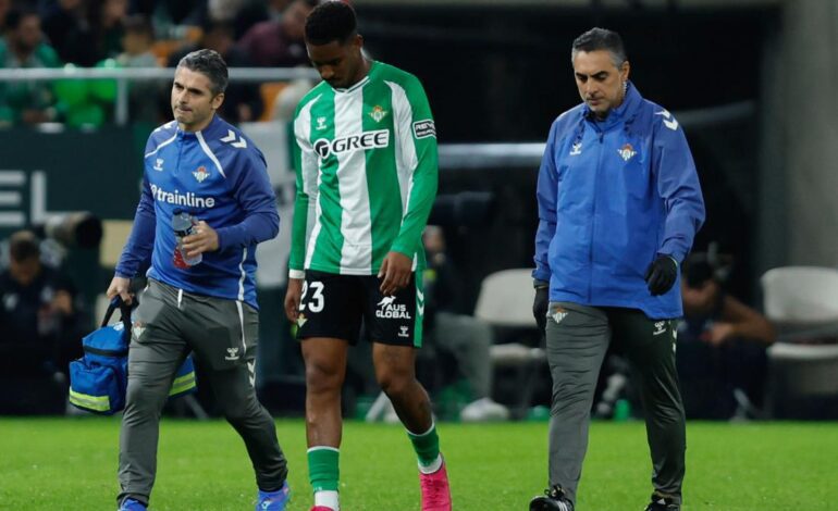 Junior vuelve a lesionarse y complica el plan de rotaciones de Pellegrini