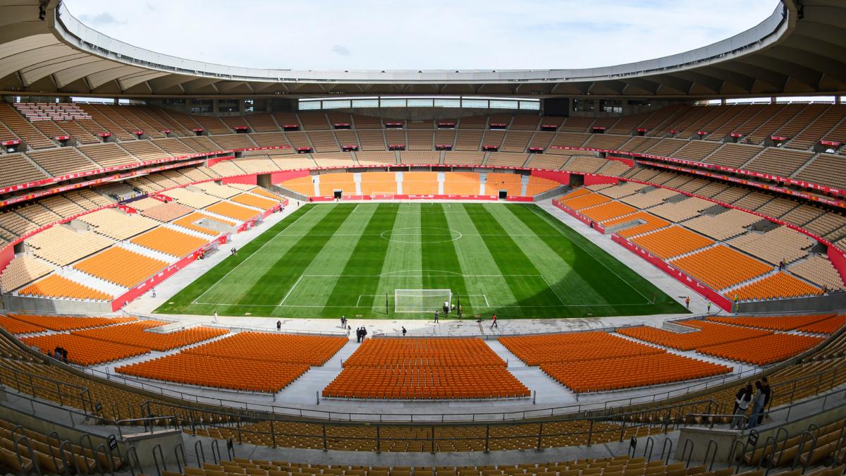 Ángel Haro confirma que el Betis estará tres temporadas en La Cartuja