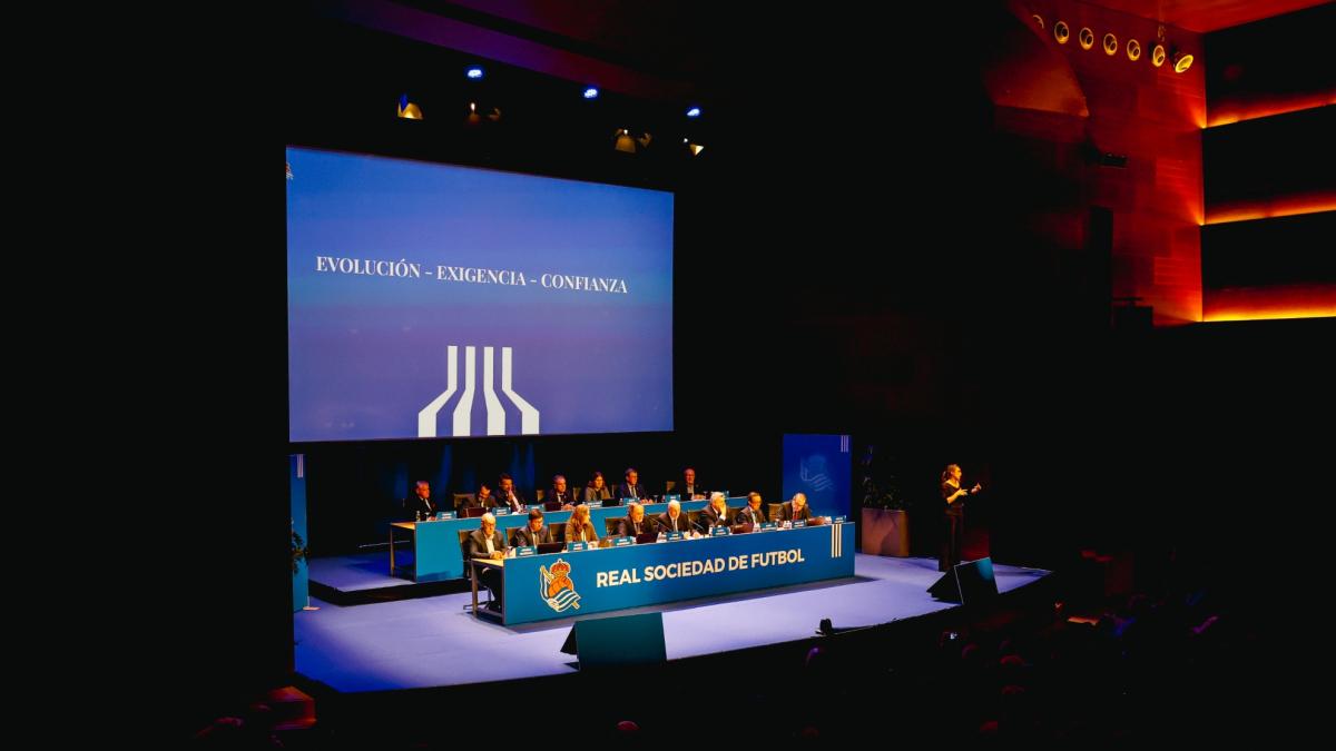 Las cuentas de la 2024-25 y el presupuesto 2025-26, aprobados con el 98% de las acciones que votaron, un 32,55% del total