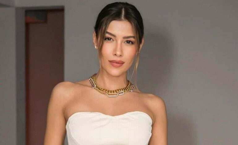 ¿Comodidad o elegancia? No es necesario que elijas gracias a este conjunto de Michelle Salas, la hija de Luis Miguel