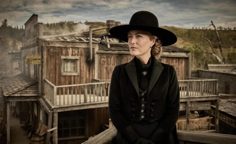 la serie wéstern de Netflix con Gillian Anderson como matriarca feroz