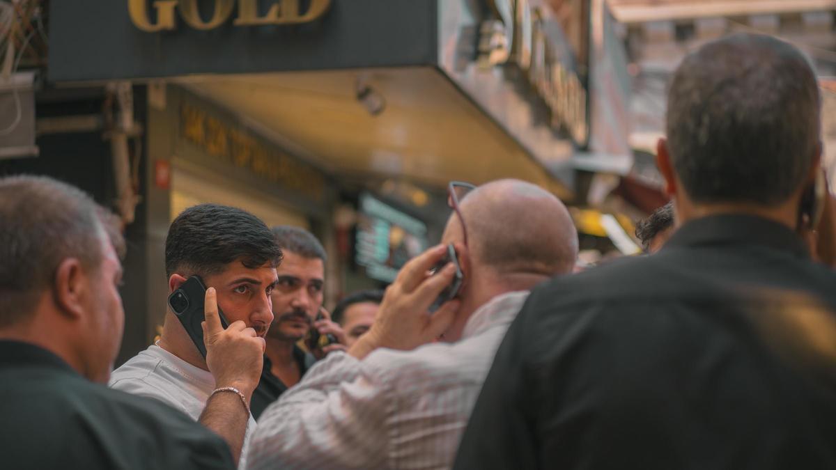 Crónica desde Estambul, donde el oro se compra y se vende a gritos