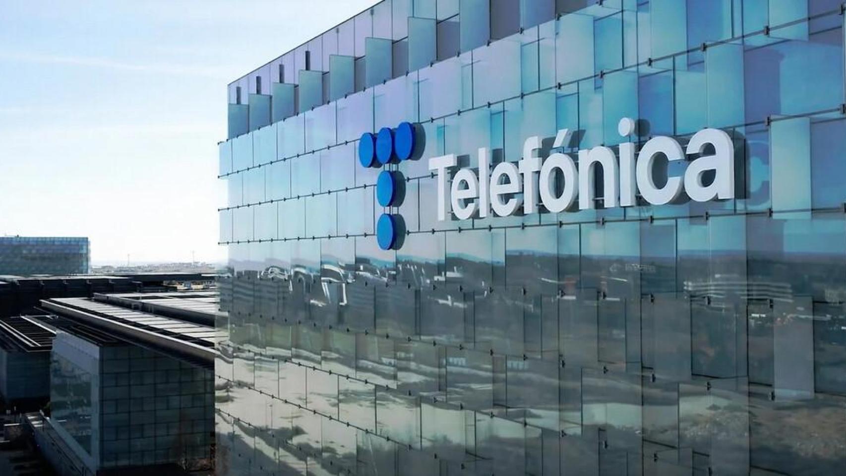 Telefónica mejora condiciones y rebaja un 5% los afectados por el ERE en tres filiales, pero los sindicatos lo ven «insuficiente»