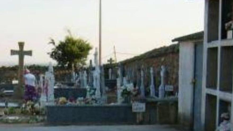 su madre y su tía litigan por su tumba medio siglo después de que falleciera