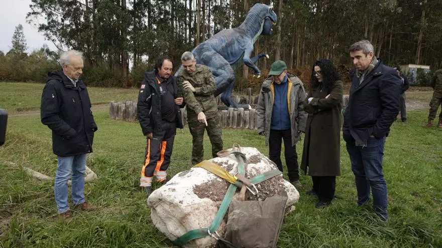 Restos de un gigantesco dinosaurio rescatado en Ribadesella: "Es un descubrimiento de relevancia global."