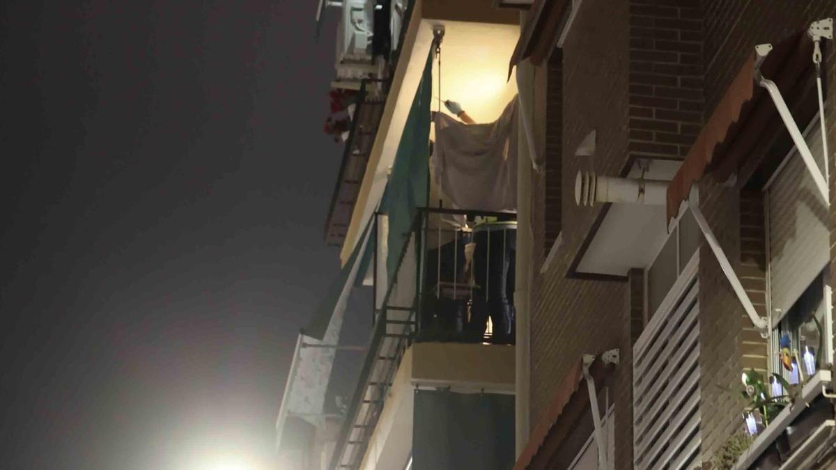 CRIMEN MACHISTA ALICANTE | El asesino machista de Oriana en Alicante envió un mensaje para que recogieran al niño: «Estamos muertos»