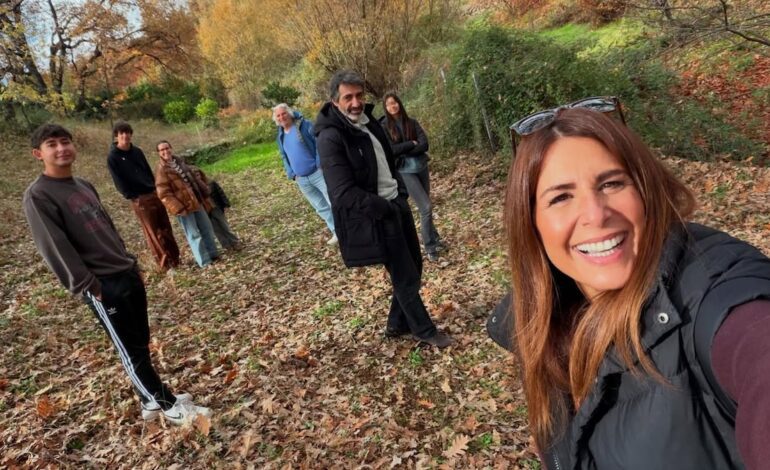 arquitectura típica, pozas y ermitas en el bosque