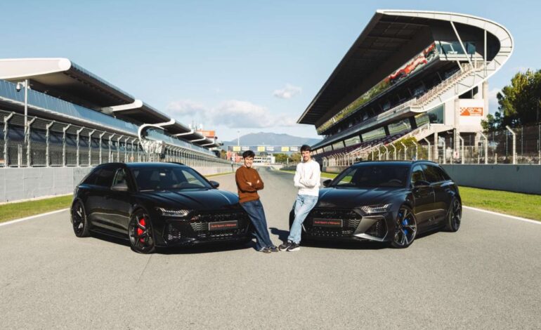 Marc y Álex Márquez reciben las llaves de sus respectivos Audi personalizados