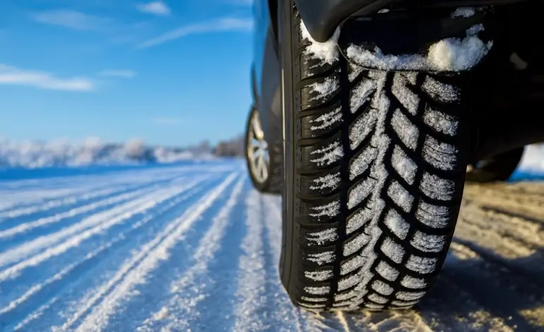 En cuanto llega este tiempo, yo no me iría jugando la vida y montaría estas ruedas
