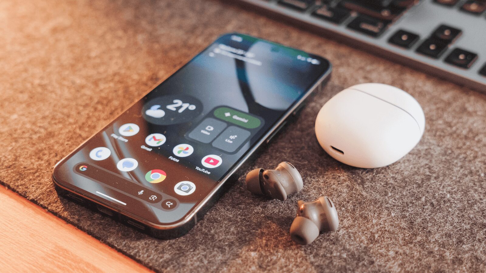 Amazon tira el precio del móvil Google Pixel 10 Pro de 256 GB con los auriculares Pixel Buds 2a