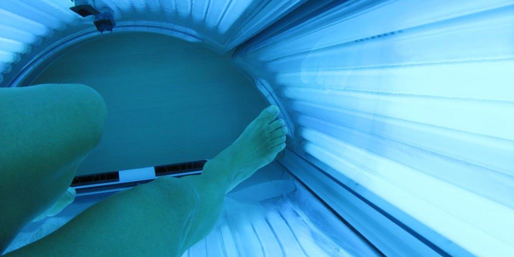 Las cabinas solares triplican el riesgo de melanoma y causan daños en el ADN
