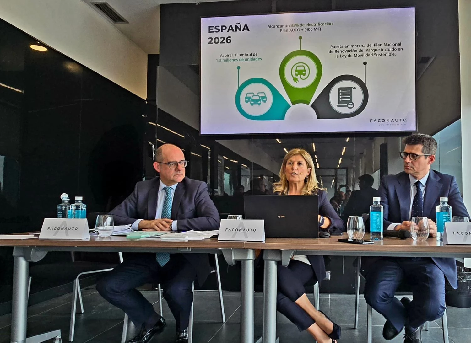 Faconauto prevé alcanzar 1,3 millones de coches vendidos en 2026 si se activan los planes de ayudas