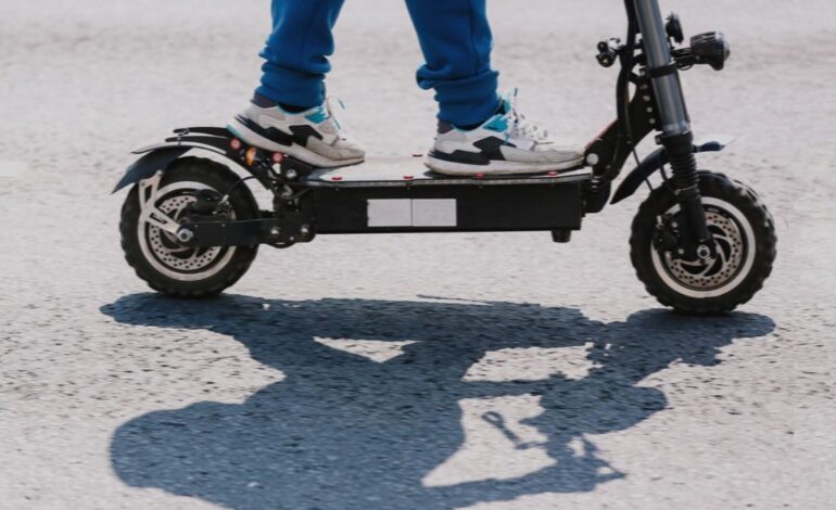 condena por conducir un patinete eléctrico que corría como un ciclomotor