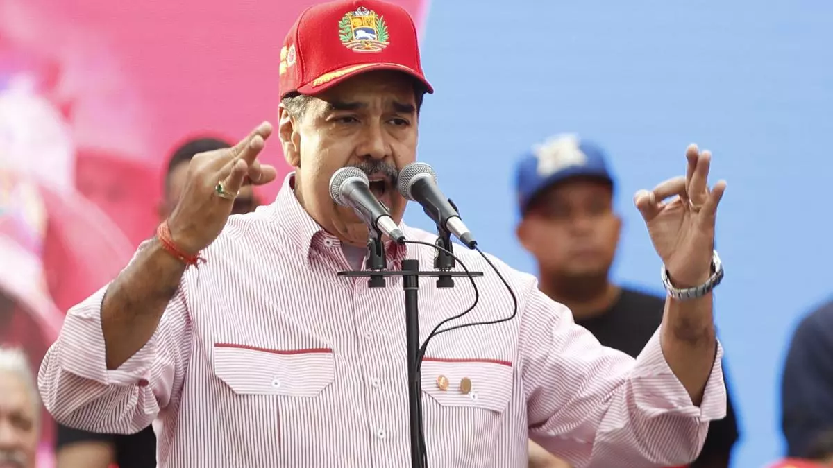 Maduro carga nuevamente contra EE.UU.: "Los estúpidos del norte se pasan el tiempo opinando en los estúpidos medios del norte"