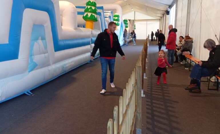 VÍDEO: Así se vive la Navidad en Avilés