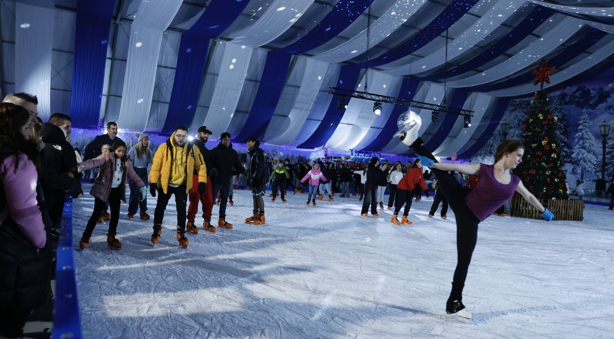 El Solarón, paraíso navideño en Gijón