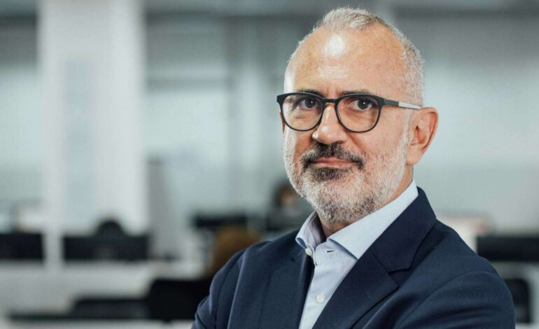 mantendrá a su equipo directivo