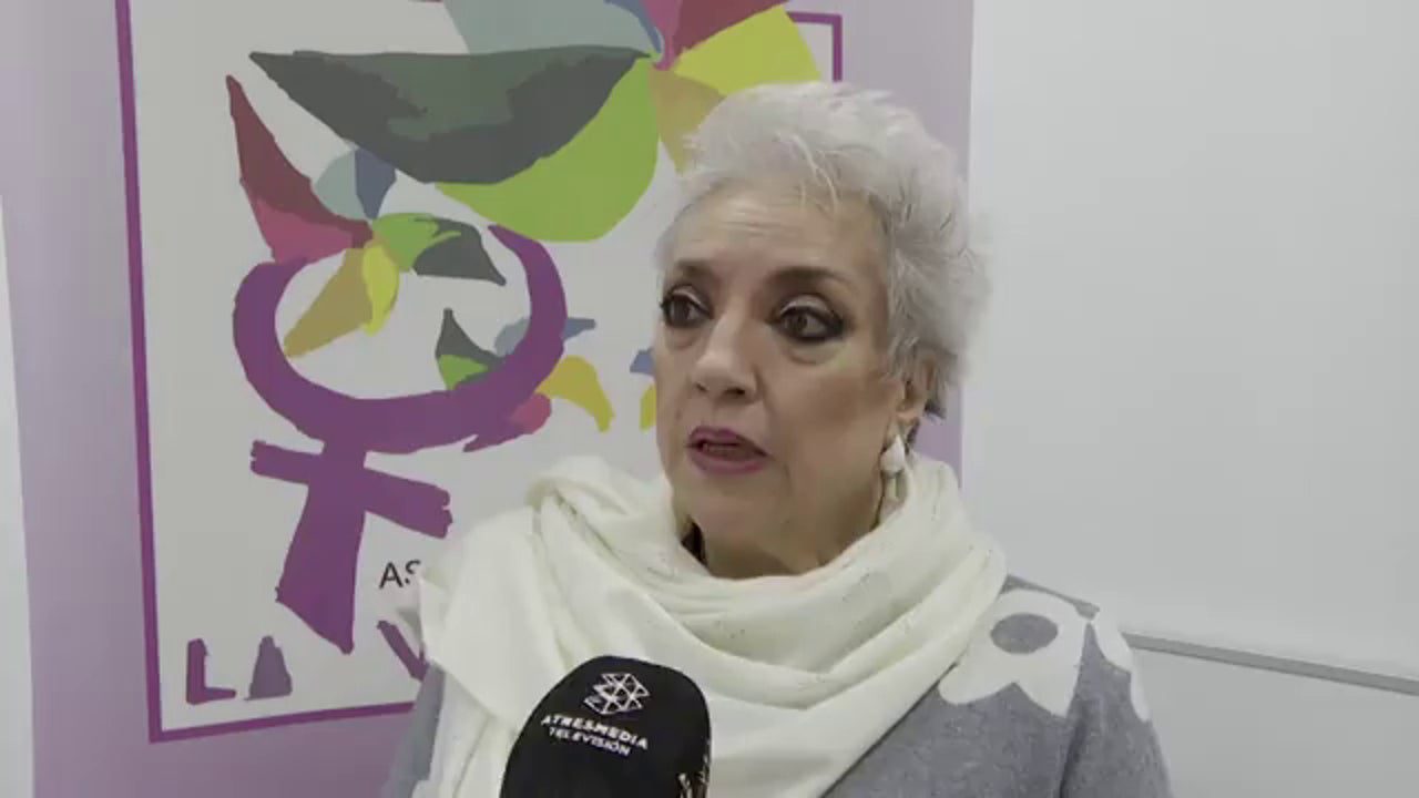 Una asociación de Granada impulsa una denuncia colectiva por los fallos en las pulseras de protección a víctimas