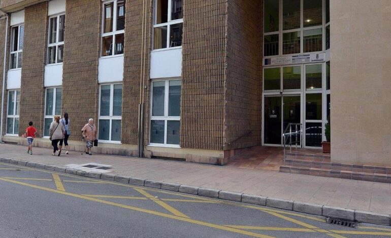 Mieres adjudica por 1,8 millones anuales la gestión de su residencia municipal de mayores