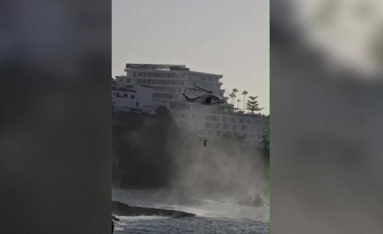 Rescate en la costa de Los Gigantes