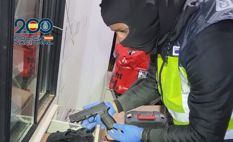 Cae en Castellón la primera célula terrorista neonazi, preparada para atentar en Europa