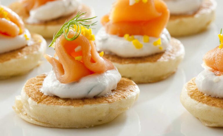 5 ideas de canapés con queso Philadelphia para triunfar en Navidad