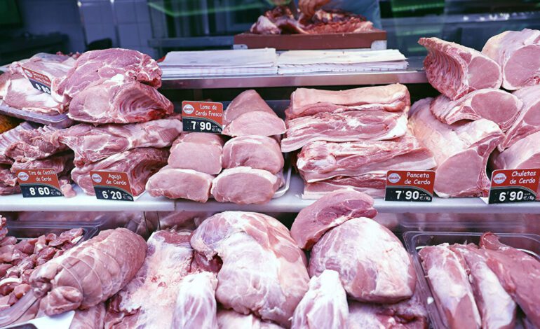 La peste porcina provoca la mayor caída del precio del cerdo en 30 años