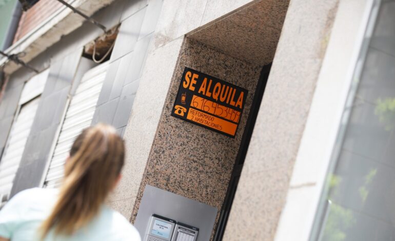 Casi un millón de inquilinos, pendientes de si su alquiler se congela o sufre una brusca subida