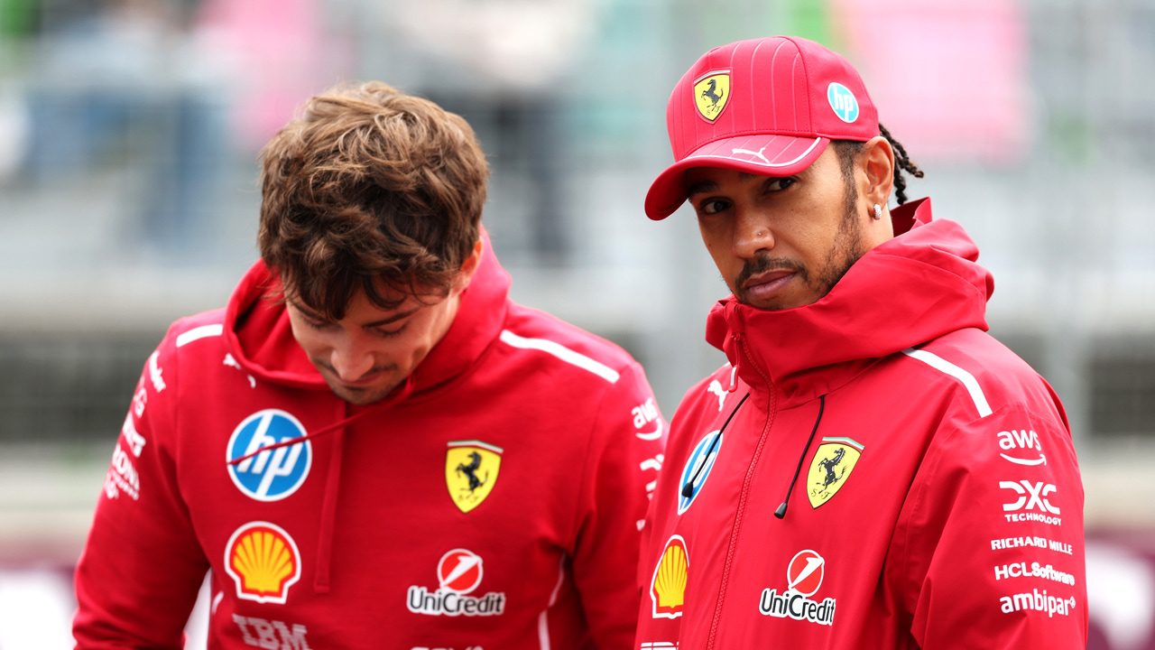 Un expiloto de F1 saca los colores a Ferrari por tirar la temporada: «Estoy seriamente preocupado»