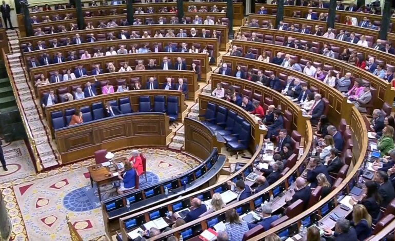 El PP pide explicaciones a los 7 ministros que quieren ausentarse de la última sesión de control del año