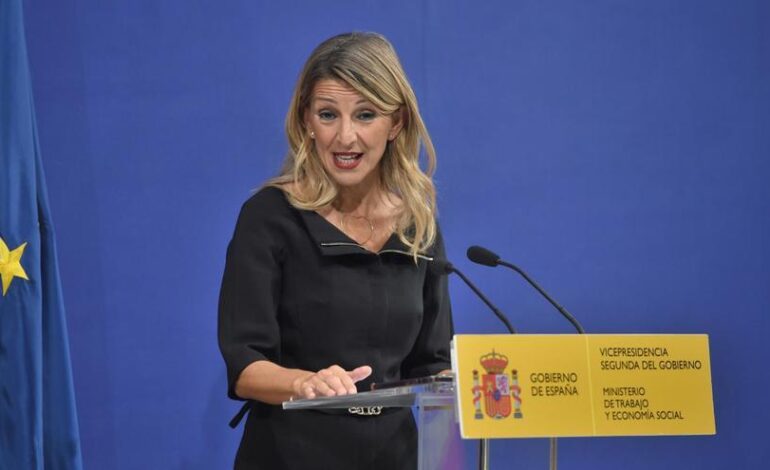 SUBIDA DEL SMI | Los expertos aconsejan subir el salario mínimo 37 o 56 euros al mes