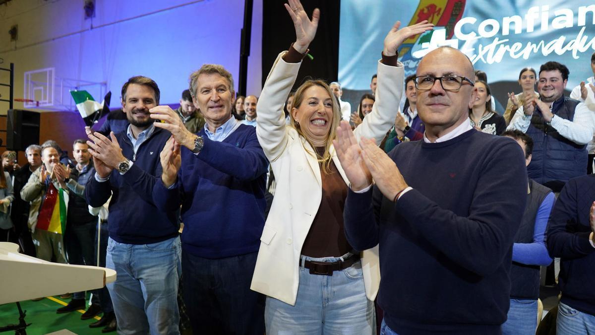 FEIJÓO EXTREMADURA DEGRADACIÓN |Feijóo augura que Extremadura iniciará «el cambio» para acabar con la «degradación» de Sánchez